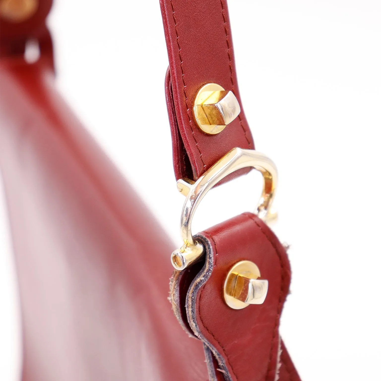 1970s Le Must de Cartier Vintage Bordeaux Leather Shoulder Bag