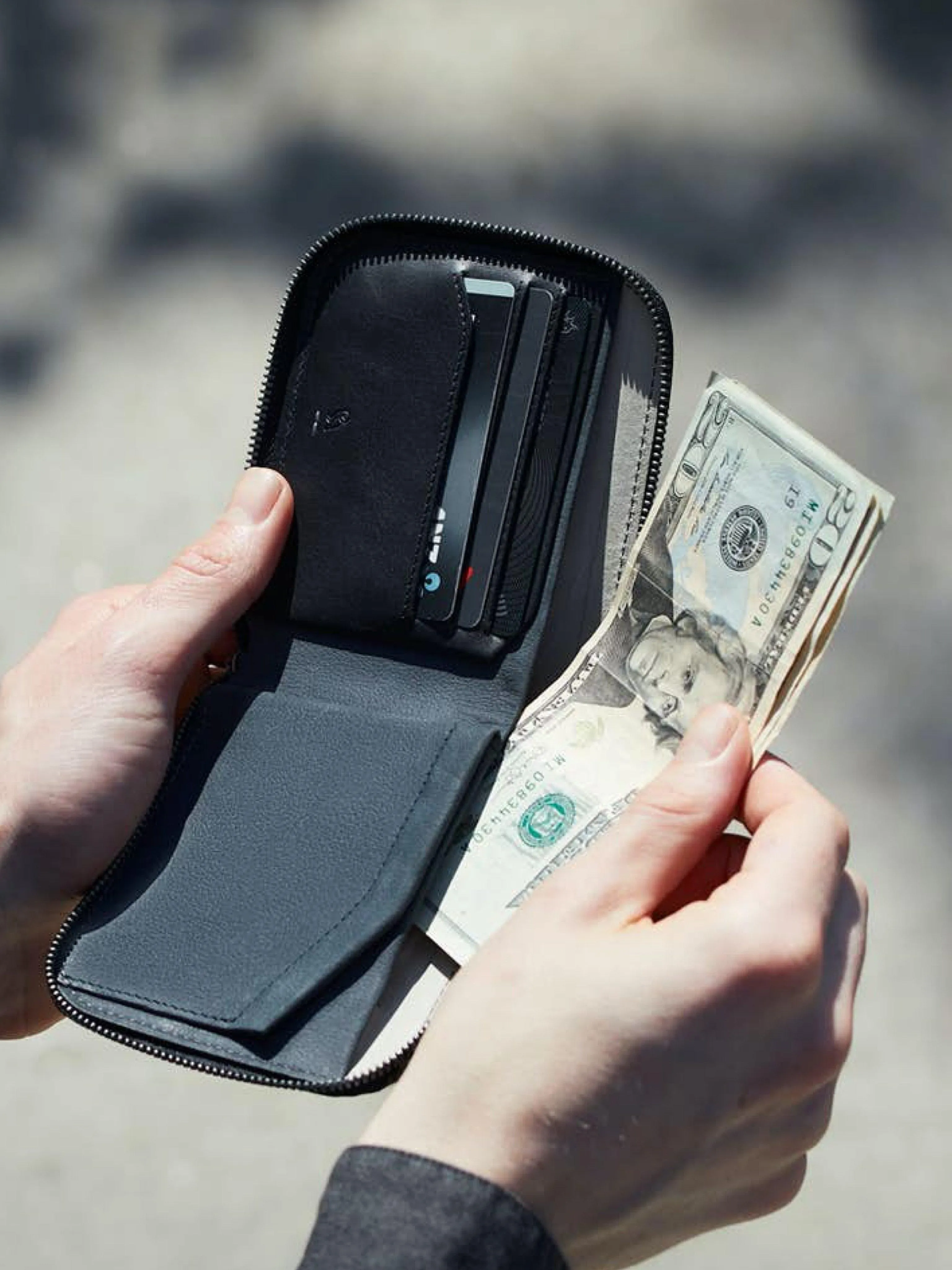 Bellroy Zip Wallet Premium Edition Natural RFID