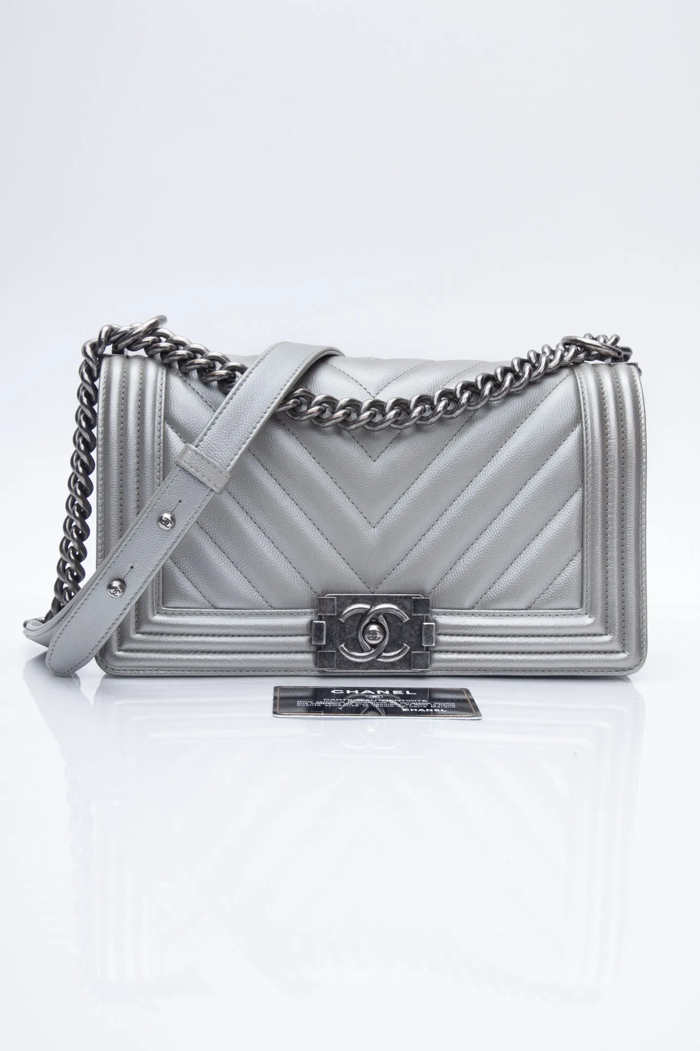 CHANEL Metallic Silver Caviar Chevron Medium Boy Flap