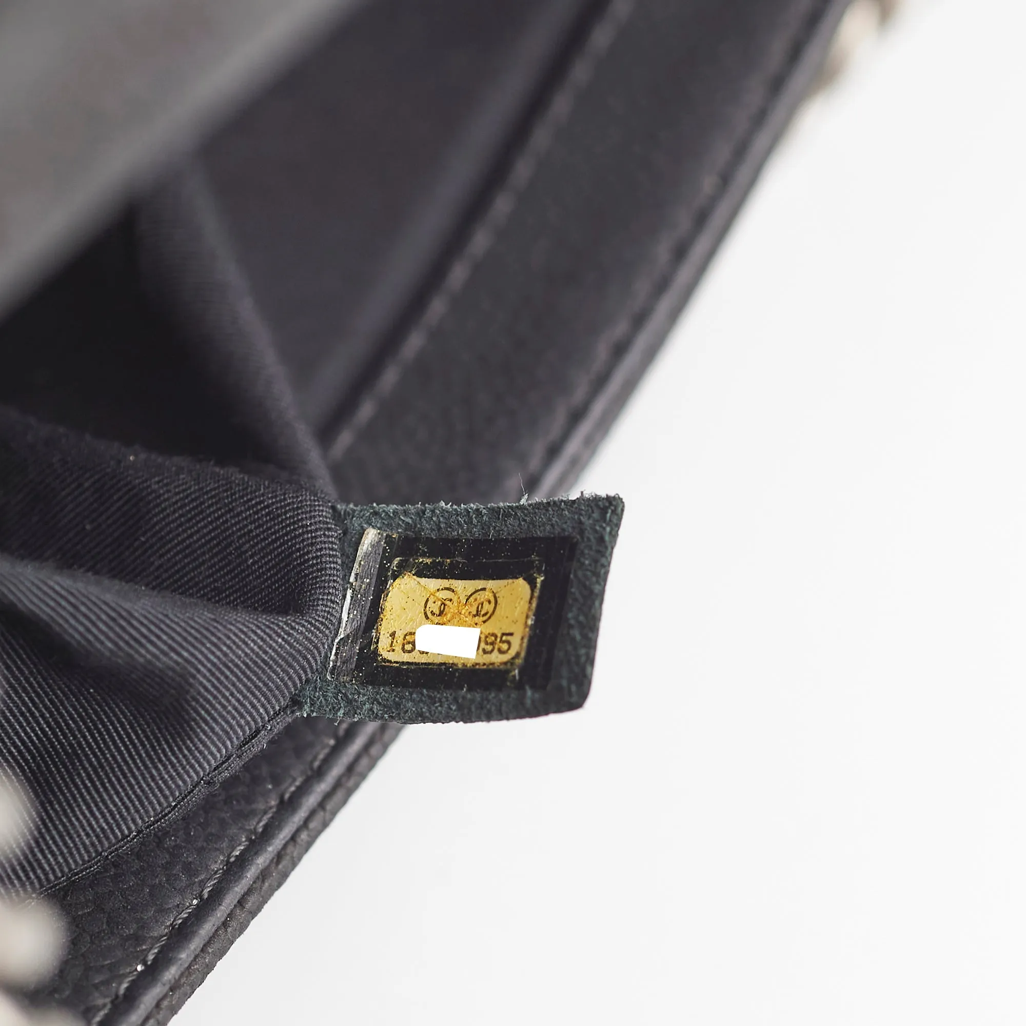 Chanel Old Medium Boy Black