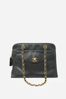 Pre-Owned Chanel Black Caviar Shoulder Bag zipper replaced