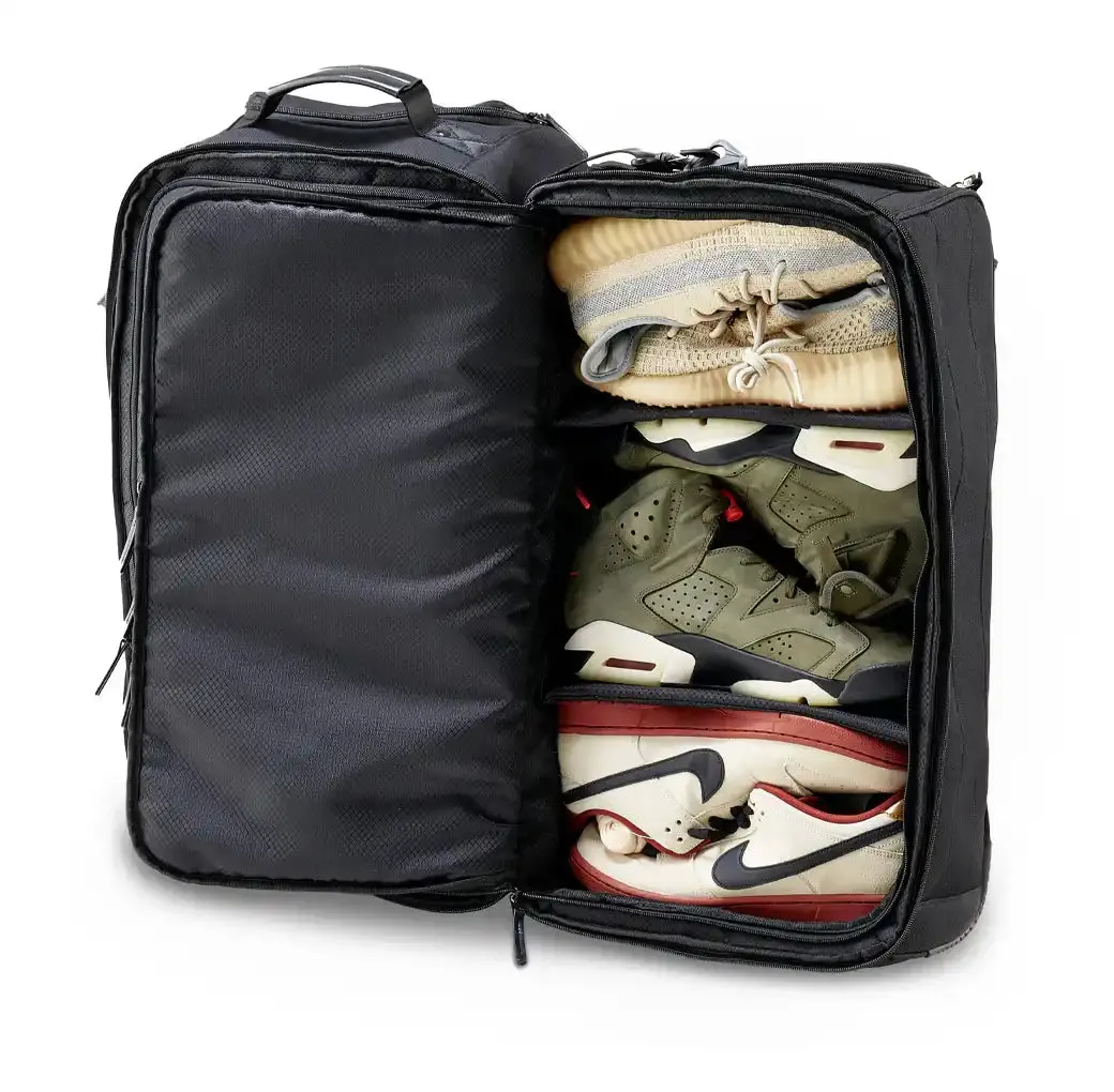 WEEKEND SNEAKER TRAVEL BAG